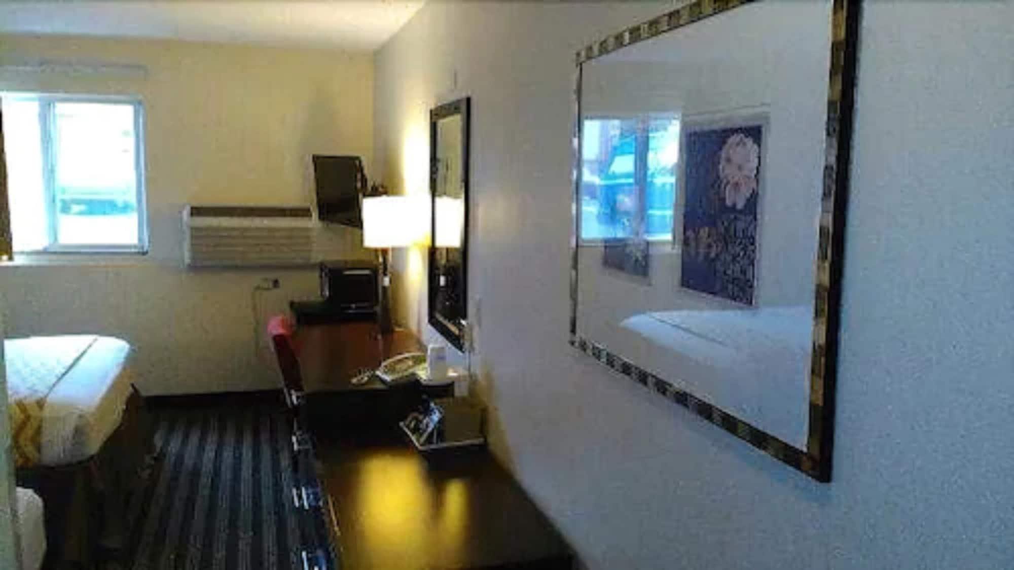 Travelodge By Wyndham Loveland/Fort Collins Area Buitenkant foto