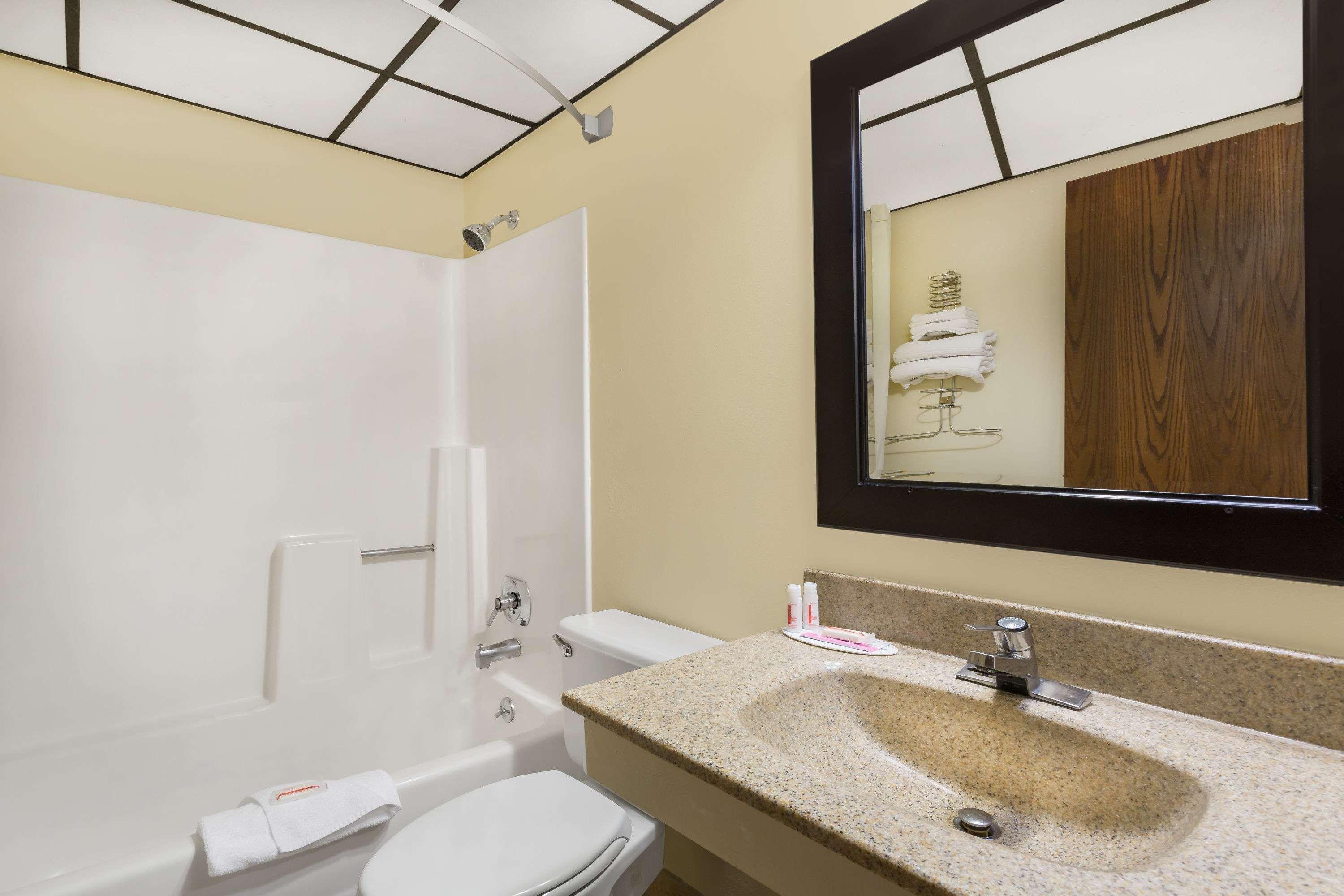 Travelodge By Wyndham Loveland/Fort Collins Area Buitenkant foto