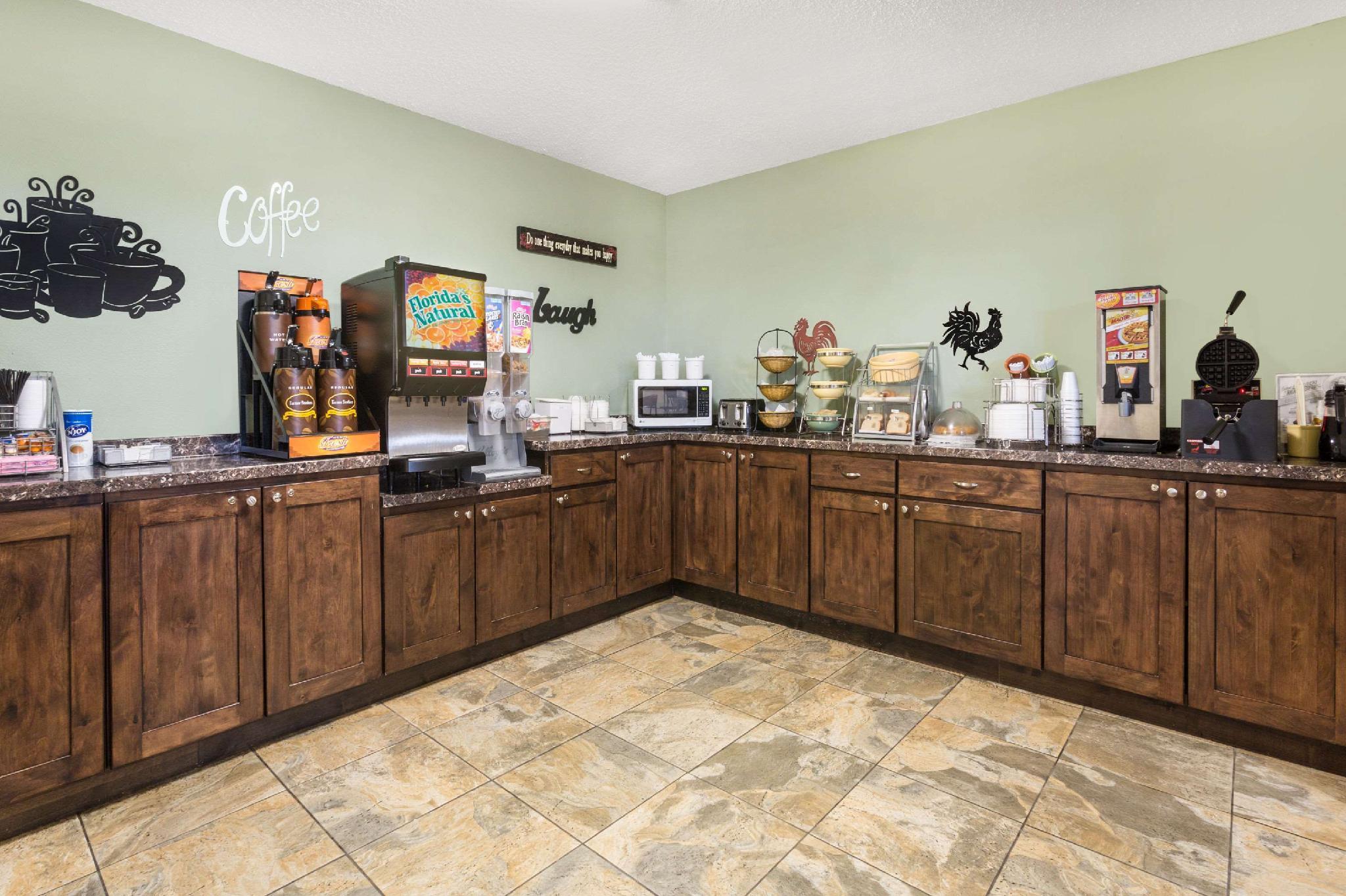 Travelodge By Wyndham Loveland/Fort Collins Area Buitenkant foto
